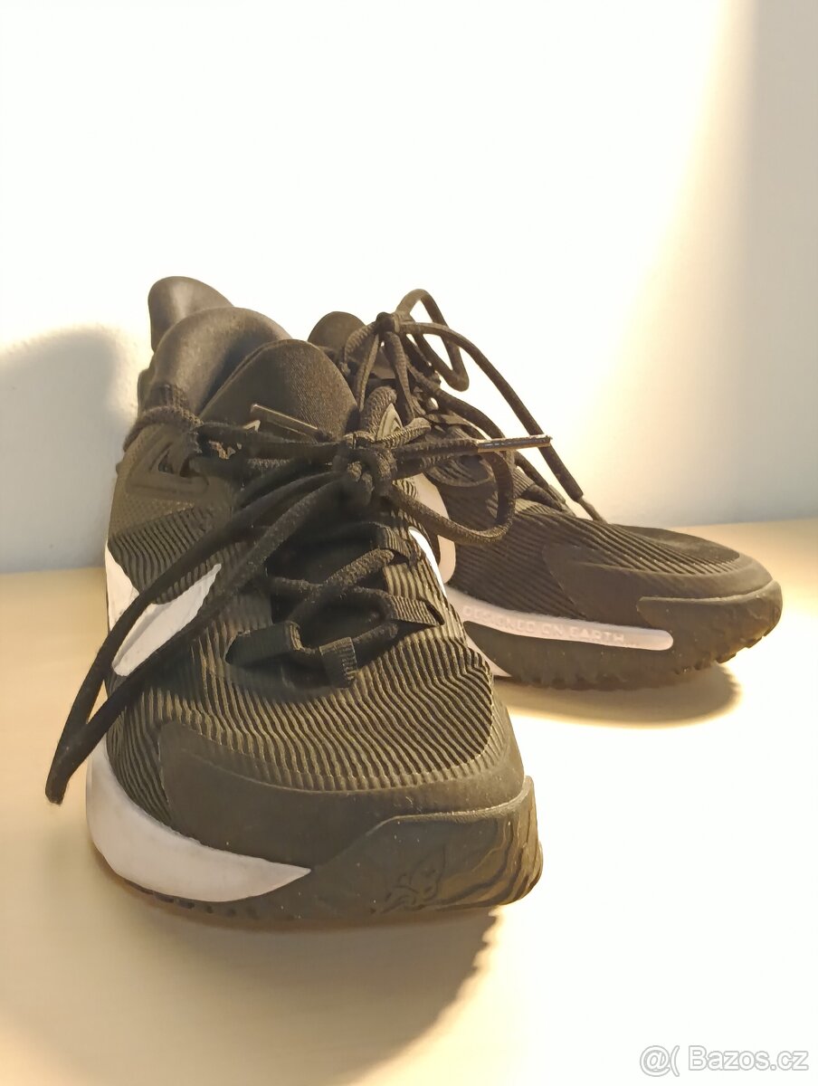 Nike Sportovní boty (38,5) vhodné dovnitř i ven - 2