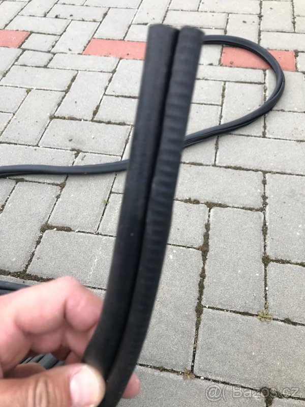 Volha Gaz 24,Vaz,Lada,těsnící gumy karoserie - 2