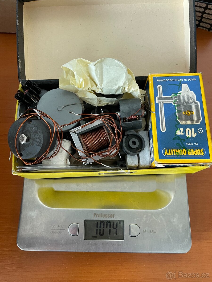 Sada na výrobu traf - kostry, plechy, feritová jádra - 2