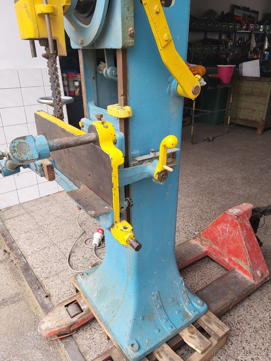 Řetězová dlabačka - 2