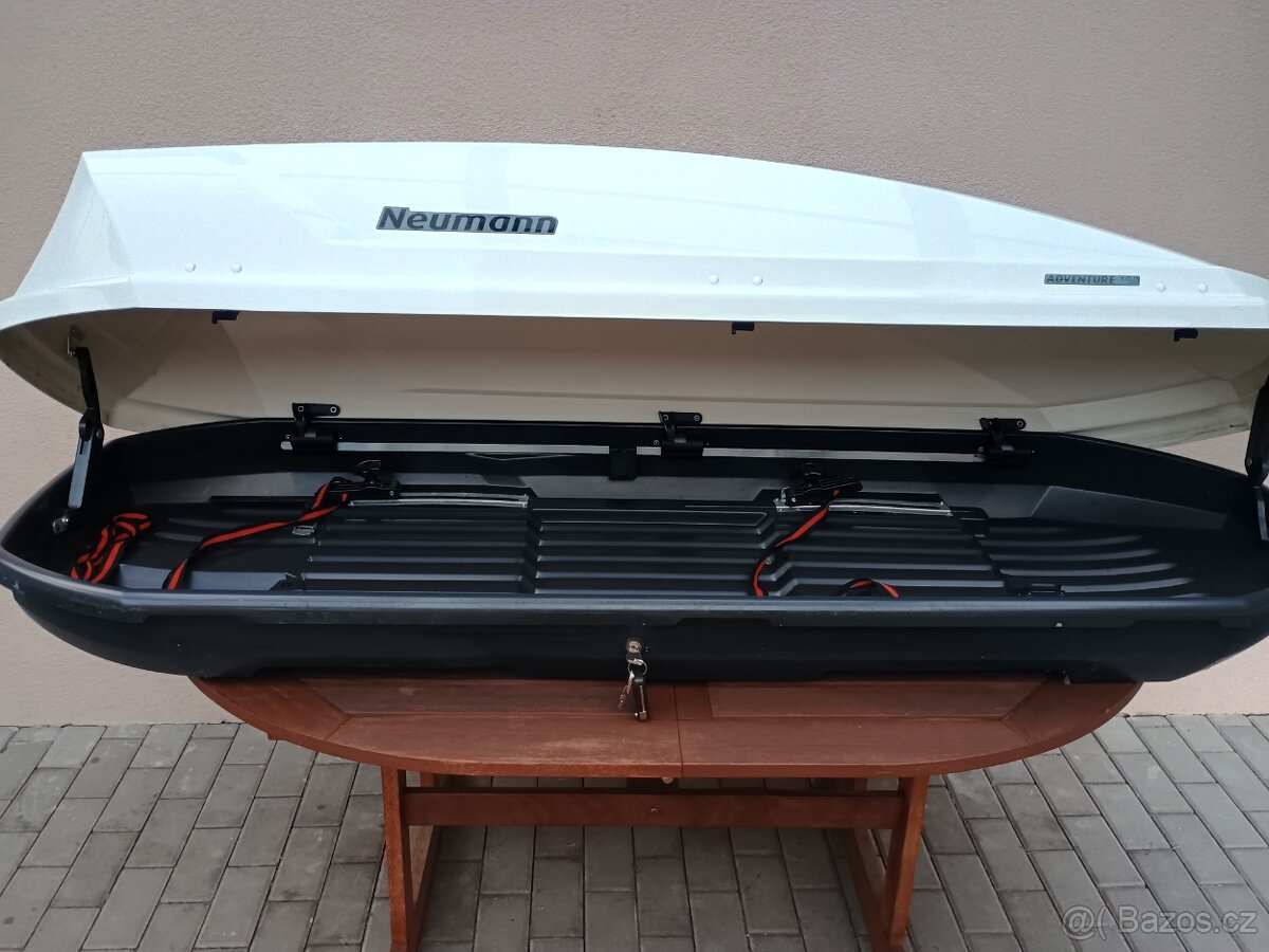 Střešní box Neuman - 2
