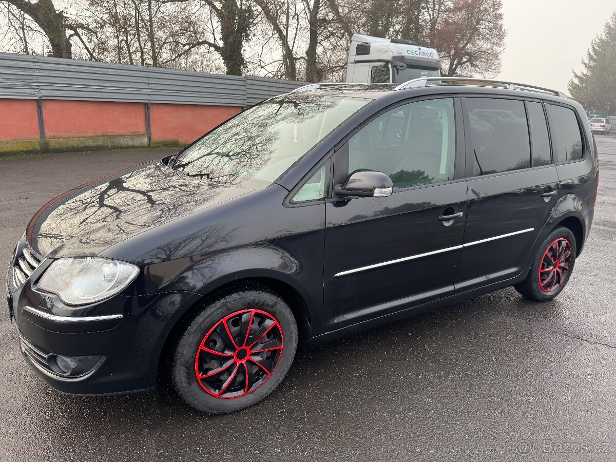 Volkswagen Touran 2.0 TDi FACELIFT MOŽNO NA SPLÁTKY - 2