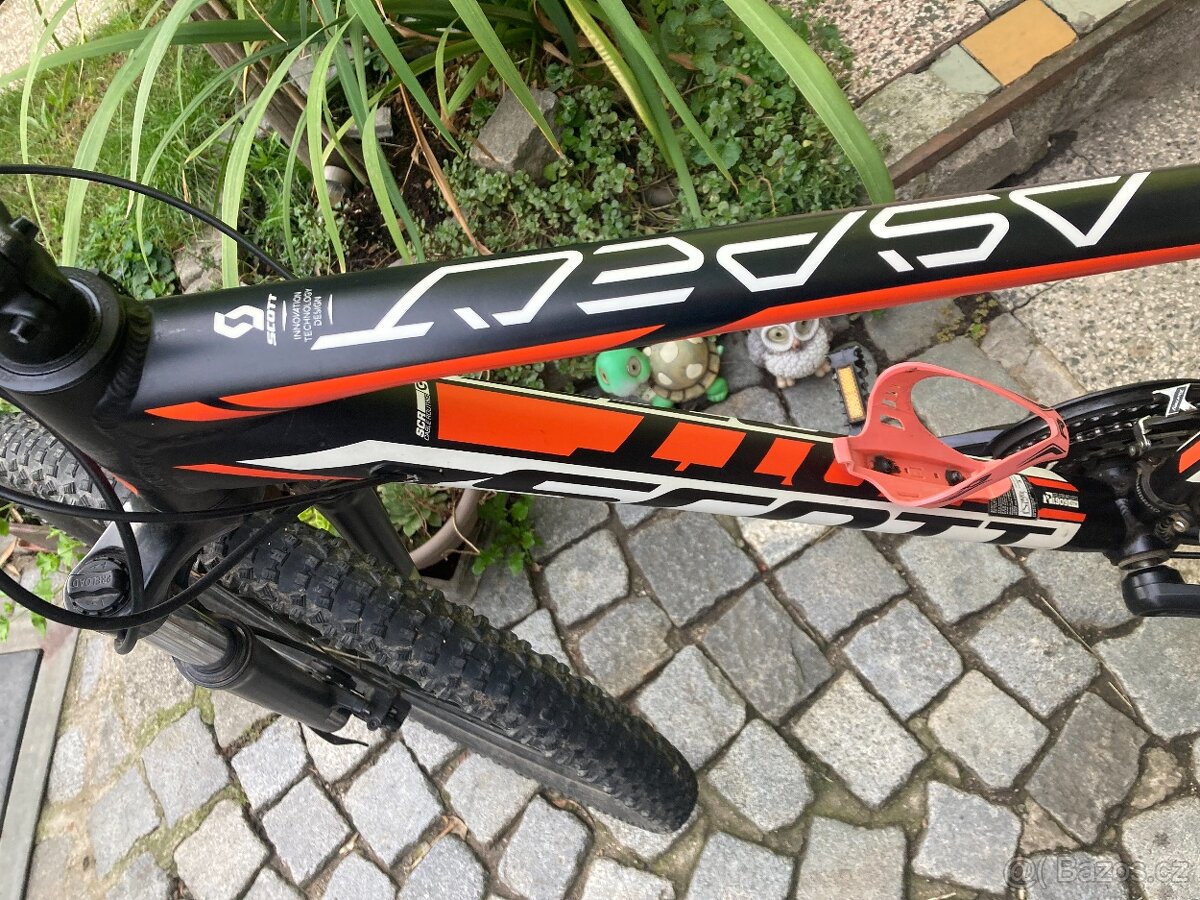 Horské kolo Scott - 2