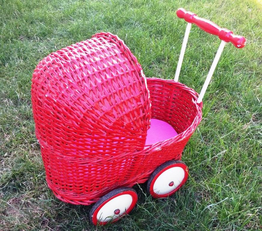 Dětský proutěný kočárek pro panenky - 2
