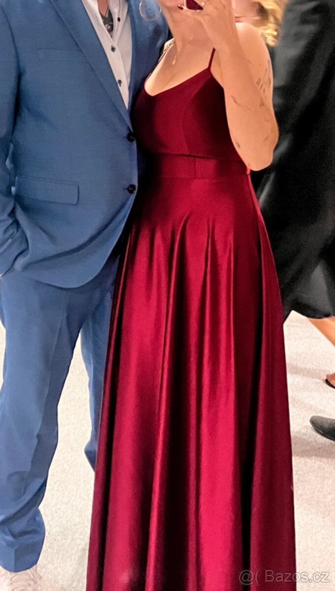 Vínové saténové šaty - 2