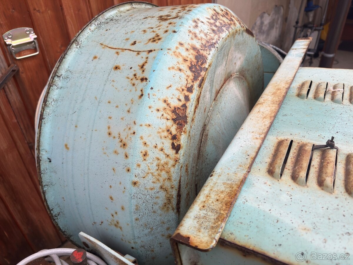 Stavební míchačka M100 - 2