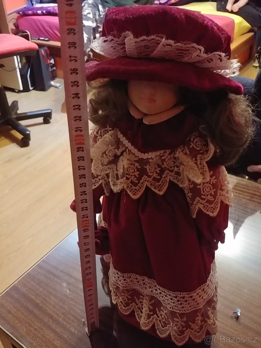Porcelánová Panenka - 2