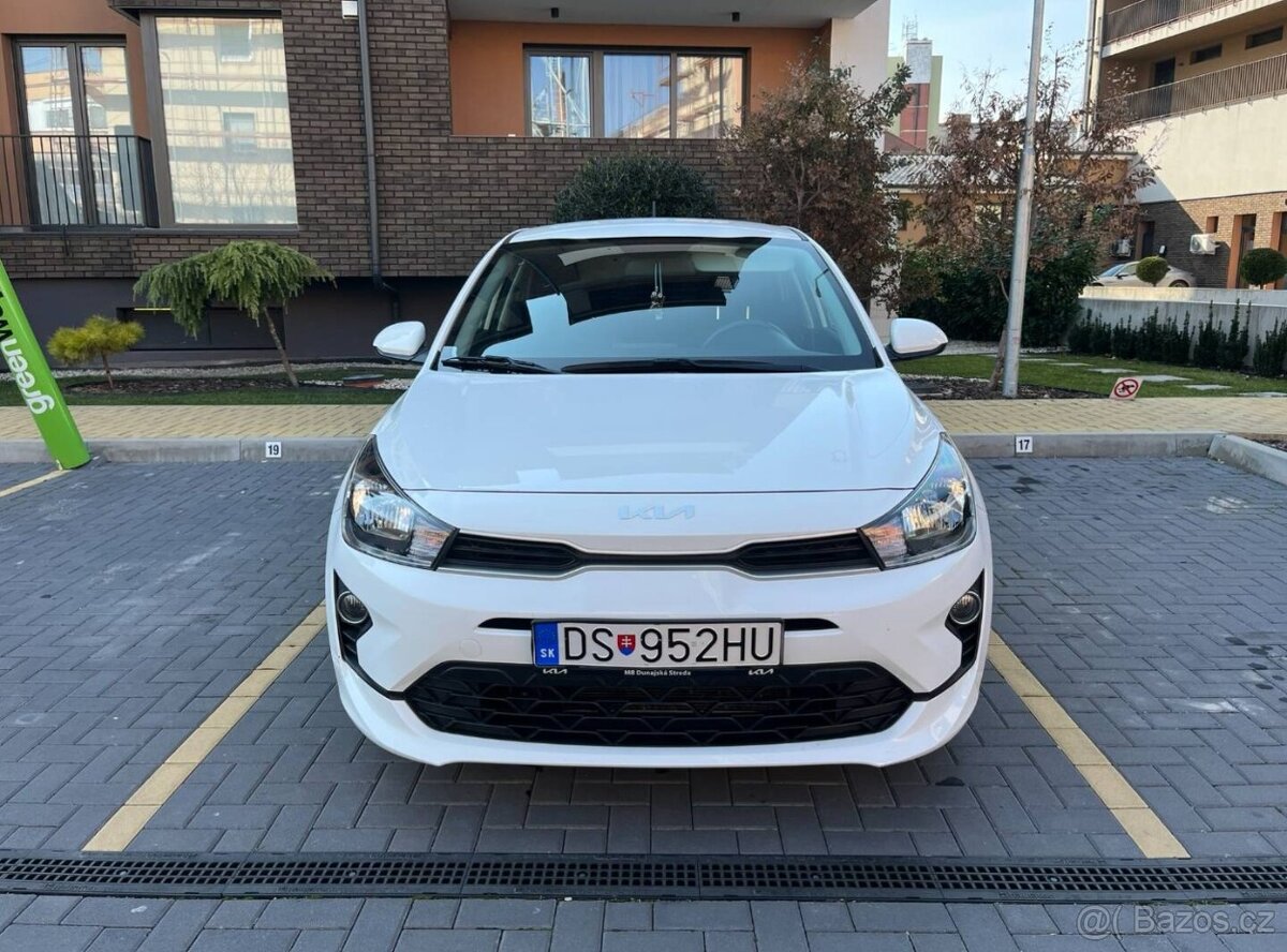Kia Rio 1.2i - 2