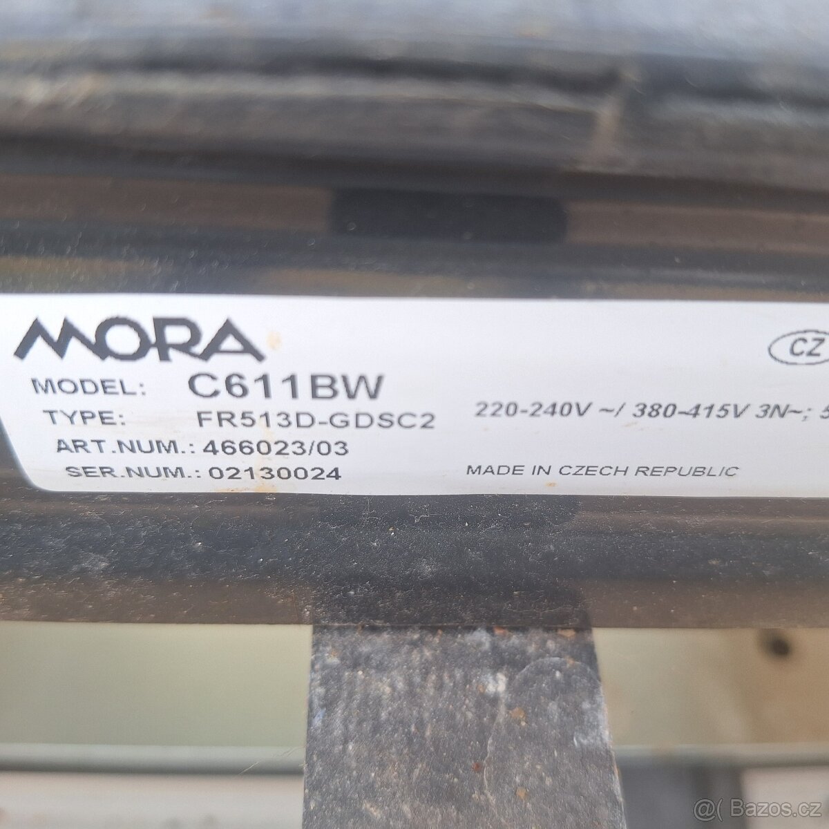 ELEKTRICKÝ SPORÁK SE SKLOKERAMICKOU DESKOU MORA C 11 BW - 2