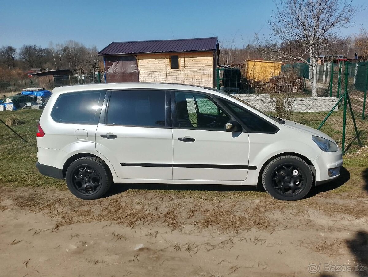 Prodám Ford Galaxy - 2