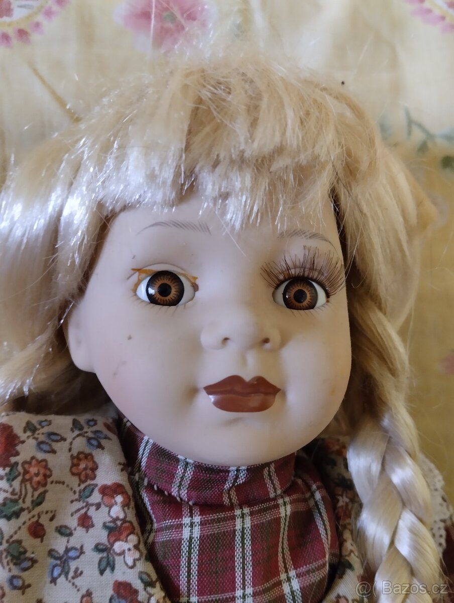 Porcelánová panenka - 2