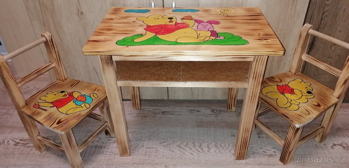 Dětský stolek +2 židle - 2