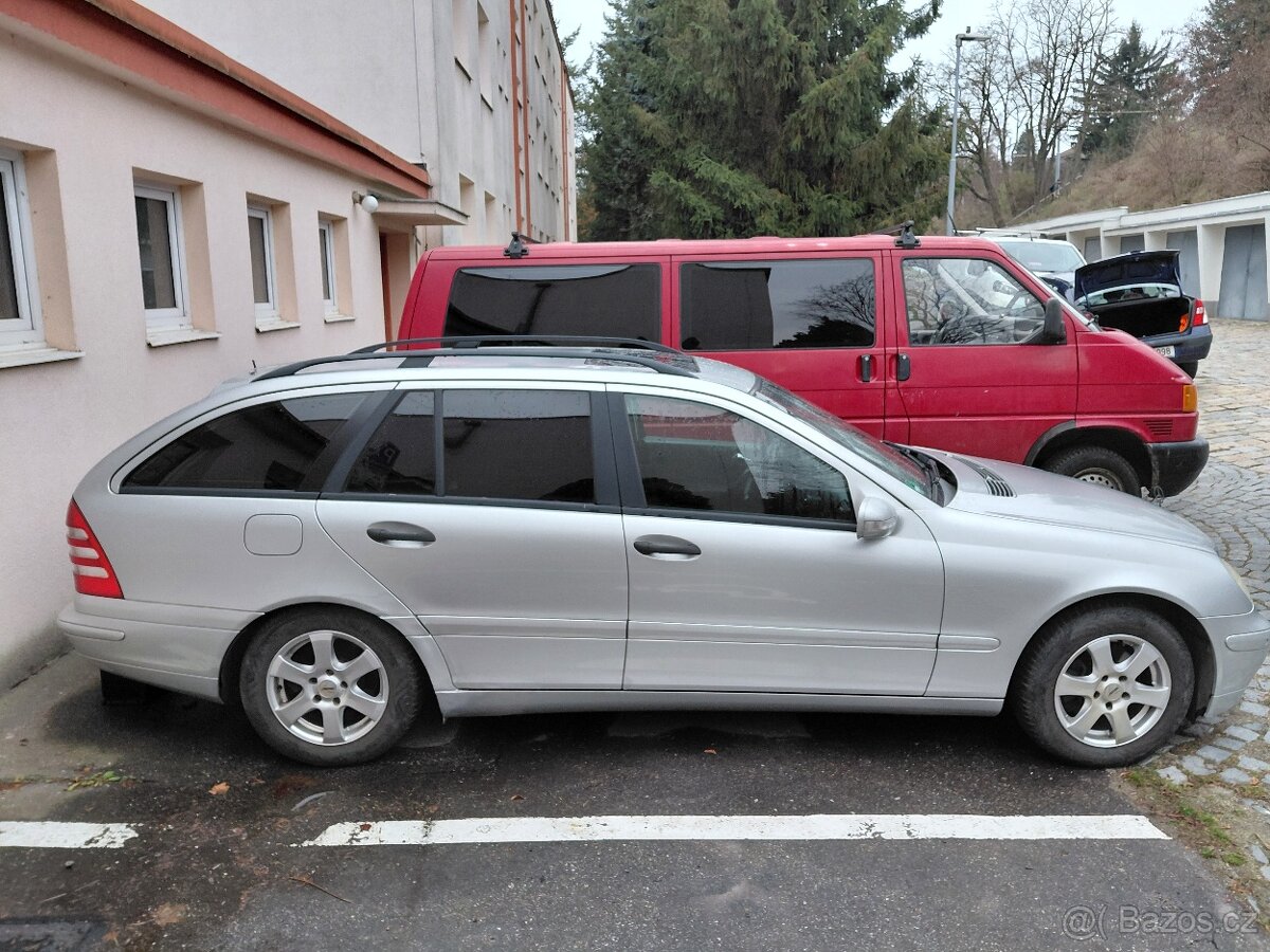 Mercedes Benz 200cdi combi - 2