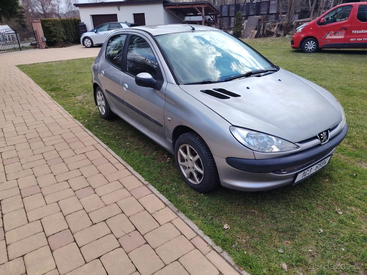Peugeot 206 - 2