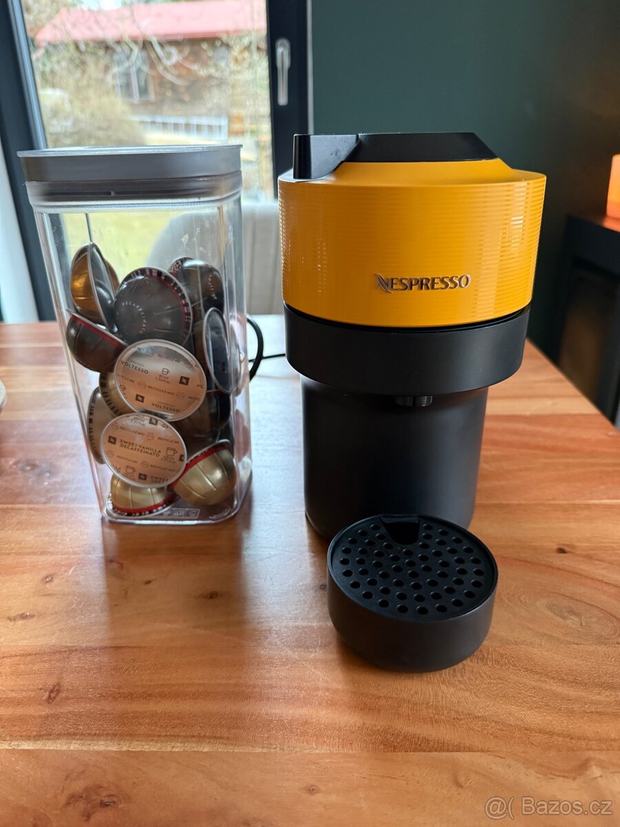 Kávovar NESPRESSO + kapsle - 2