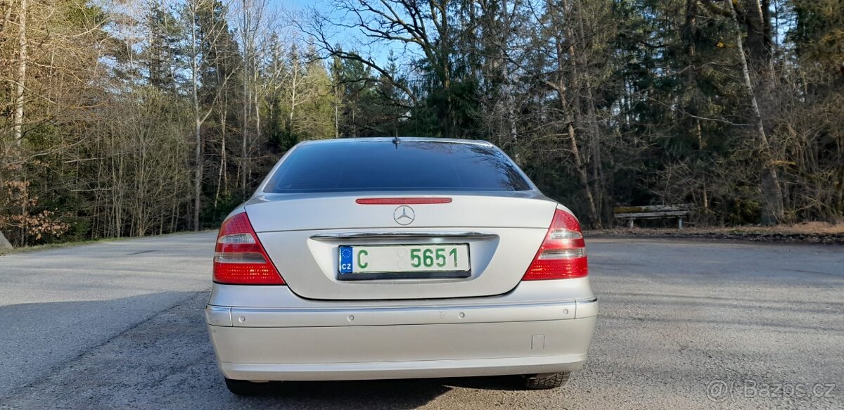 Mercedes Benz w211 e240 V6 - 2