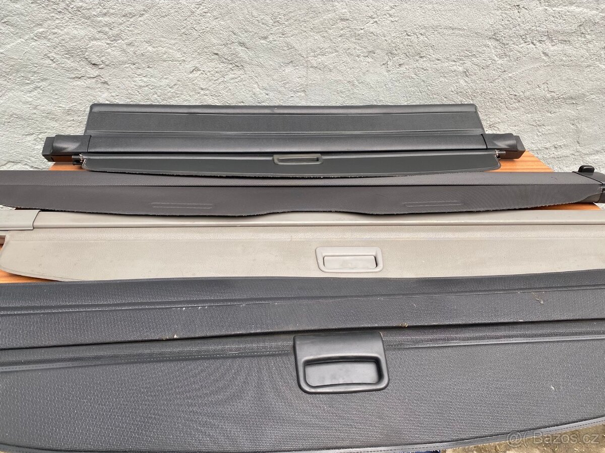 Roletka do auta 300kč - 2