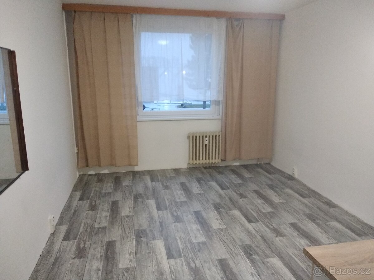 Pronajmu 1+KK u Vrchlabí - 2