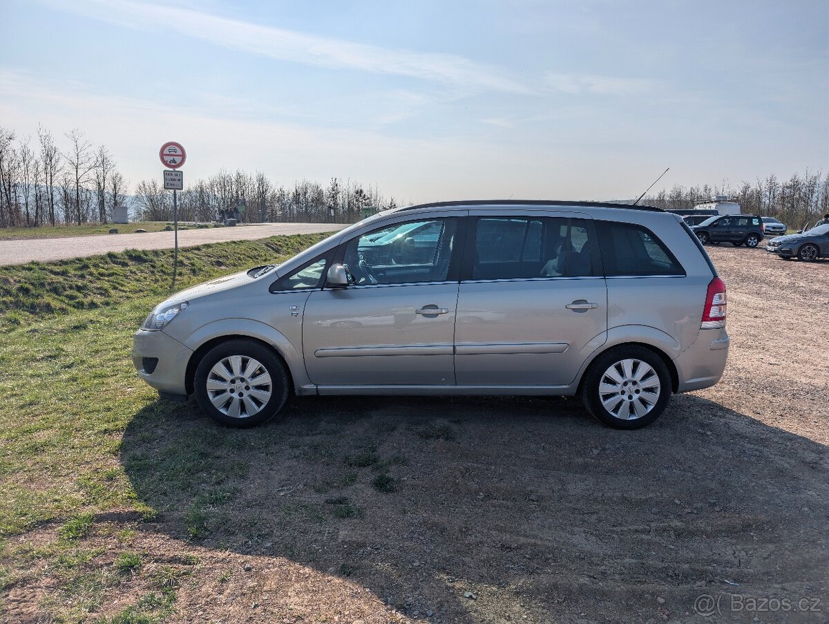 Opel Zafira B 1,9 CDTI - 2