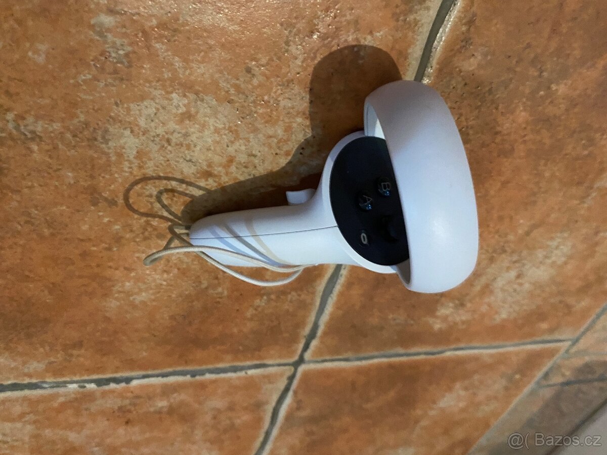 Oculus Quest 2 - 2