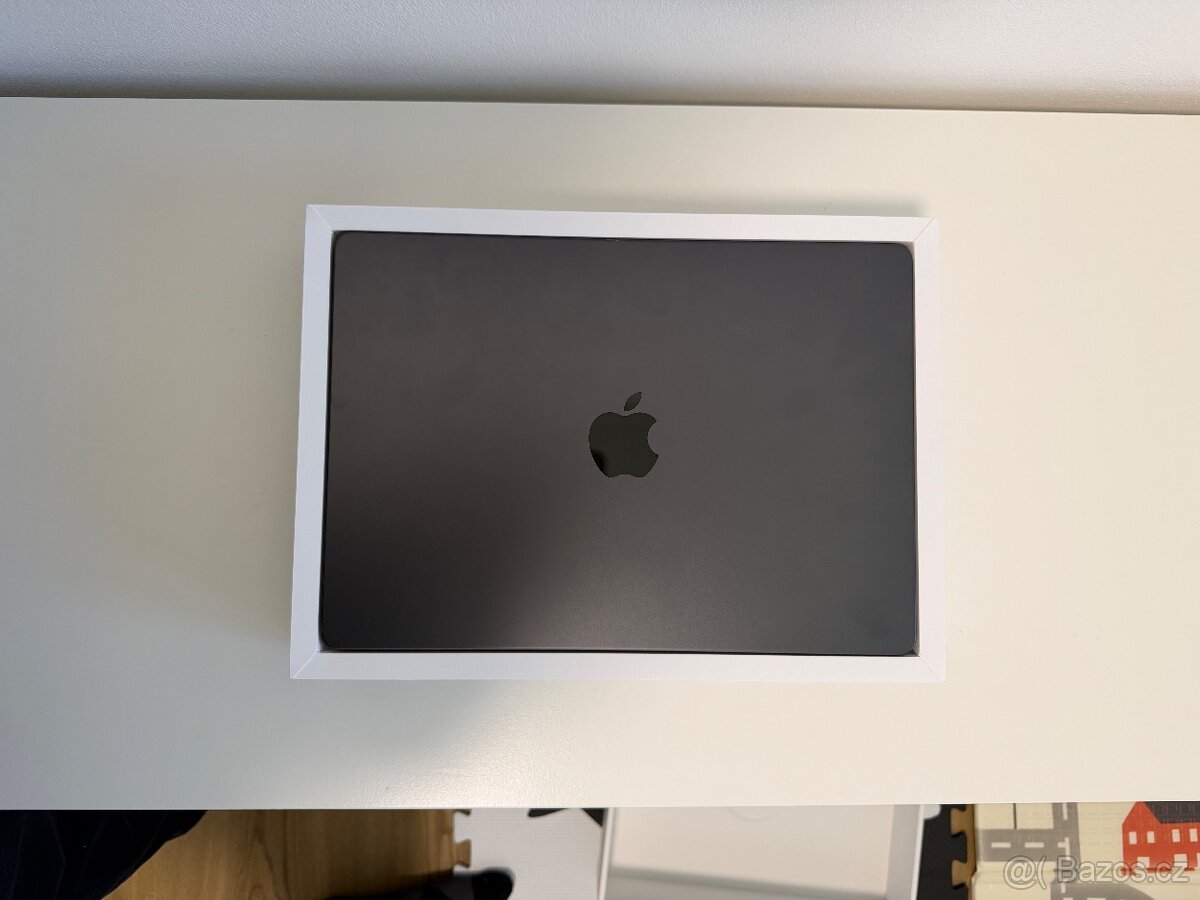 MacBook Pro 14 - 2