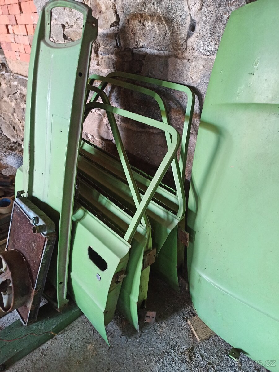 Škoda 120 užovka - 2