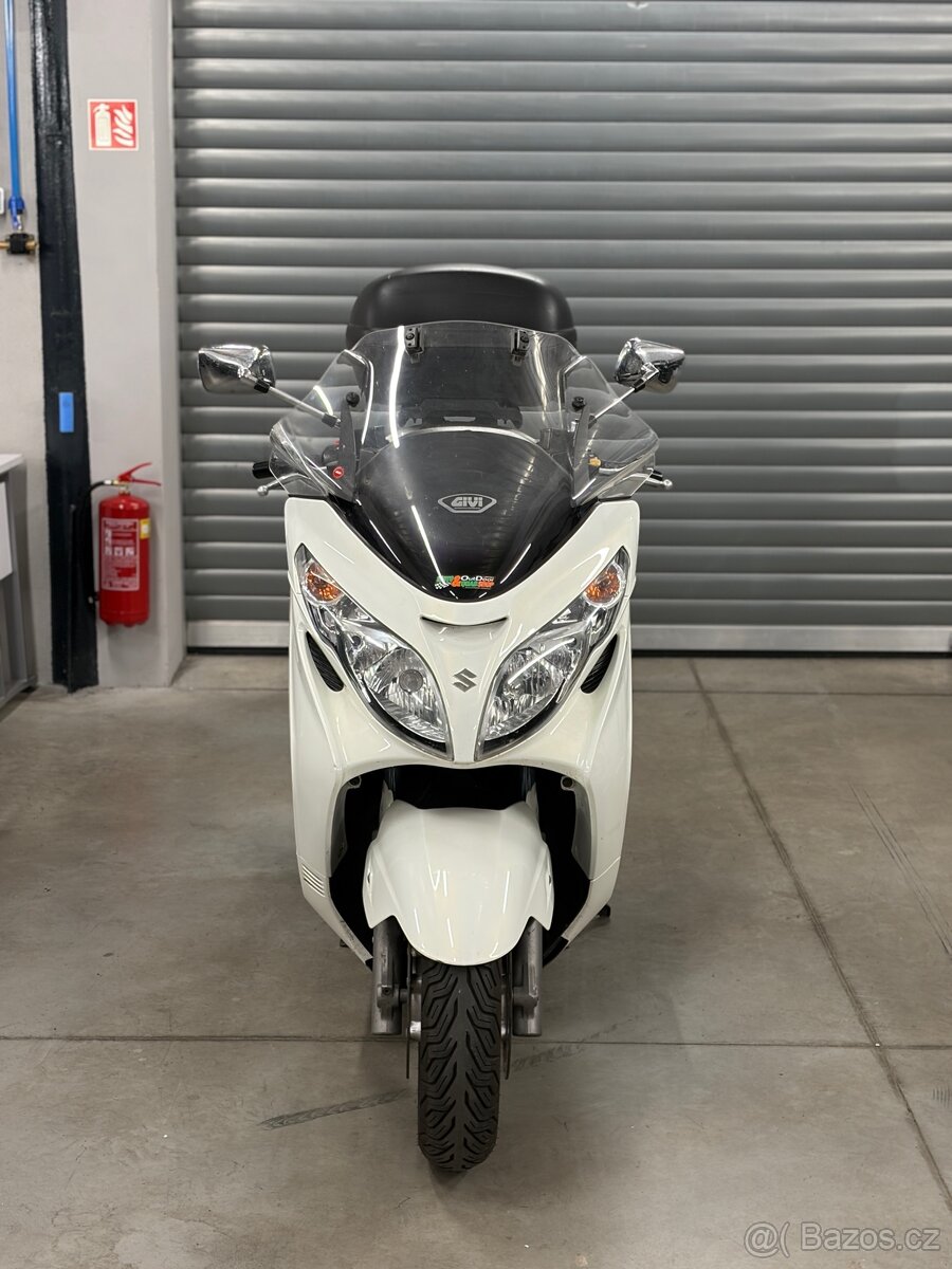 Suzuki Burgman 400 - 2