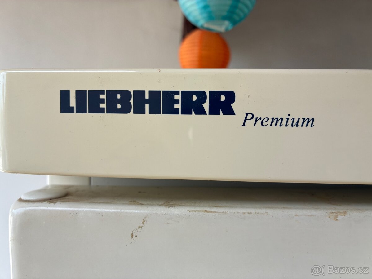 Stará lednice Liebherr - 2