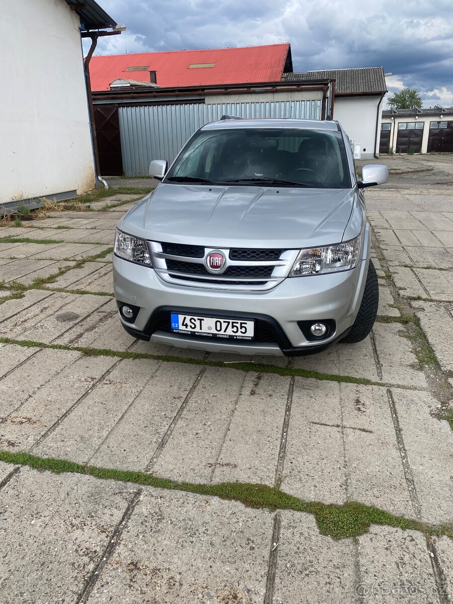 Fiat Freemont 2.0 JTD Multijet 4x4 - 2