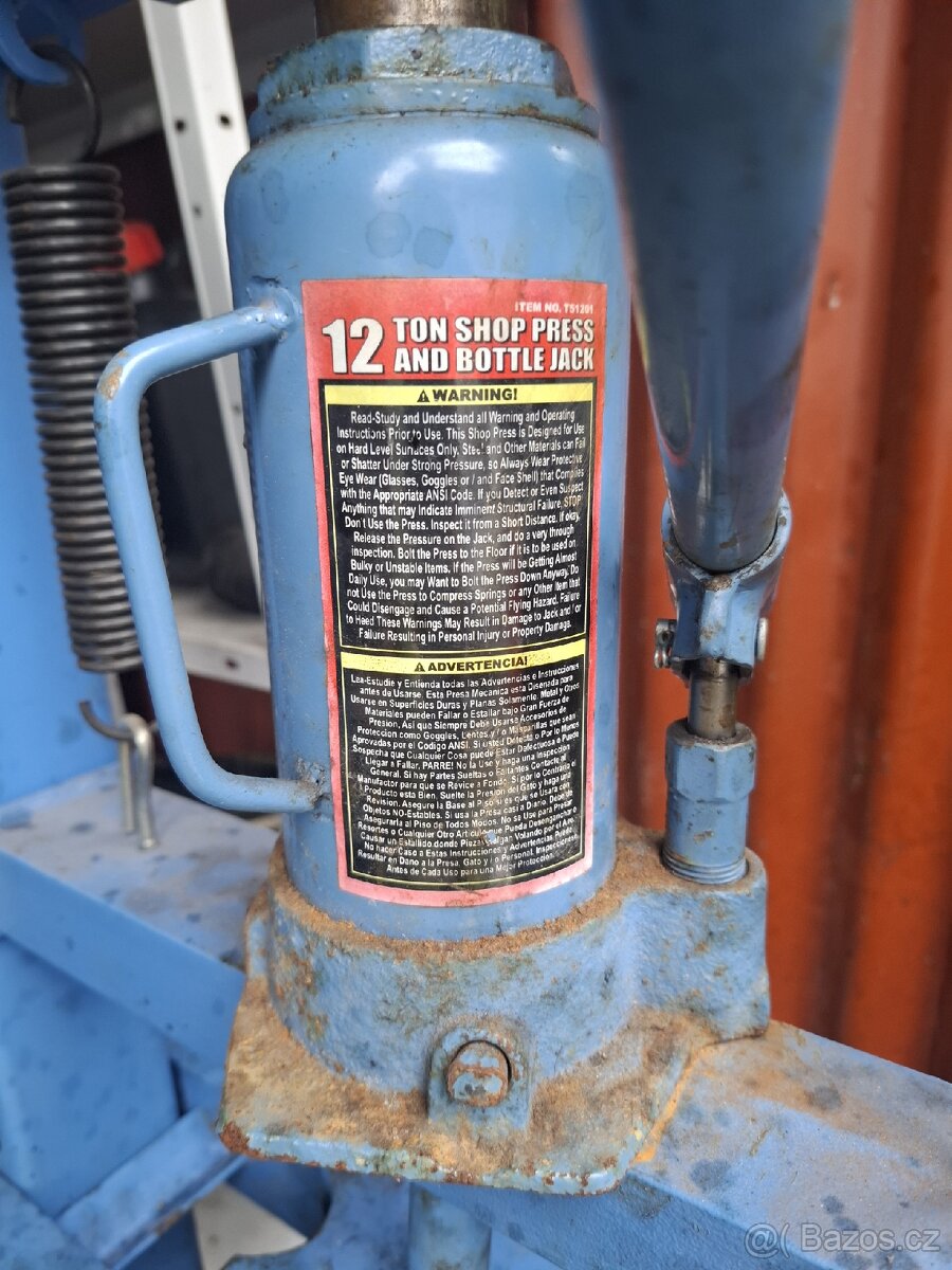 Dílenský hydraulický lis - 2