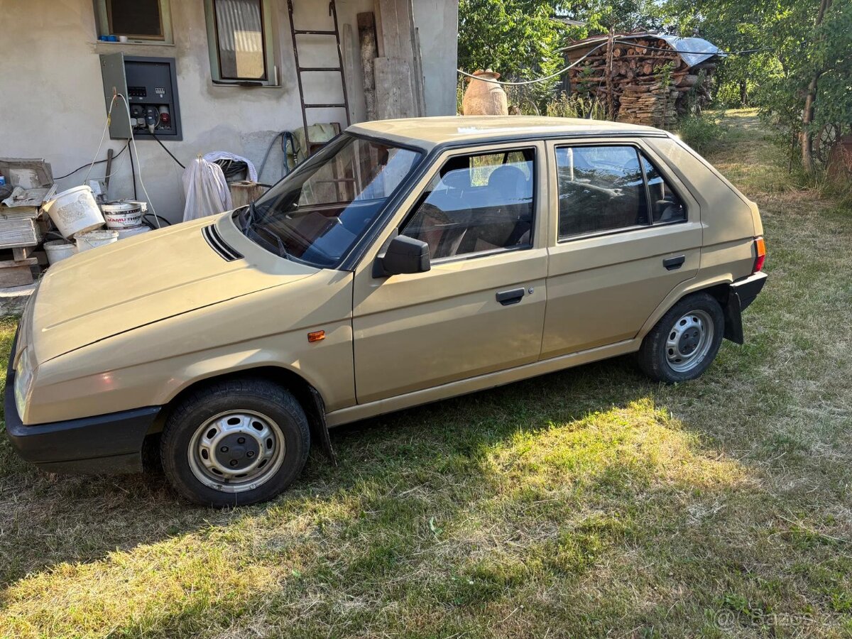 Škoda Favorit - 2