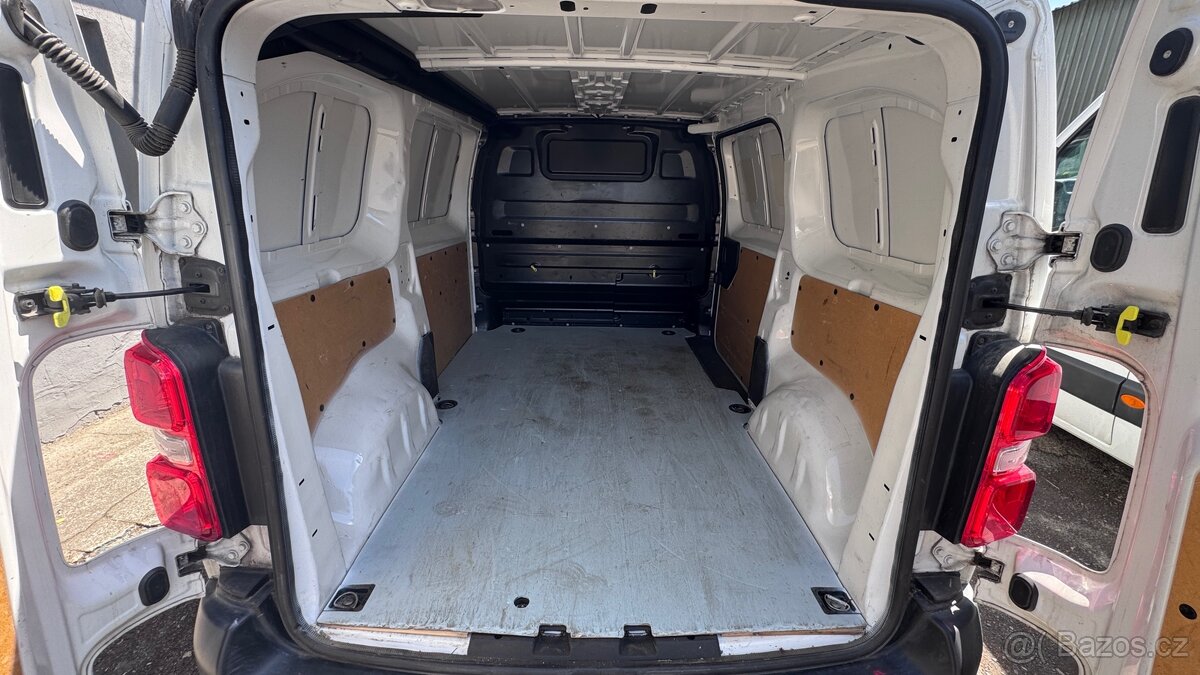 PEUGEOT EXPERT 2017 L2H1 - 2