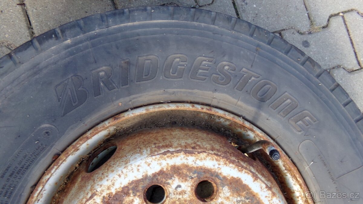 Pneu Bridgestone R-trailer 001 - 2