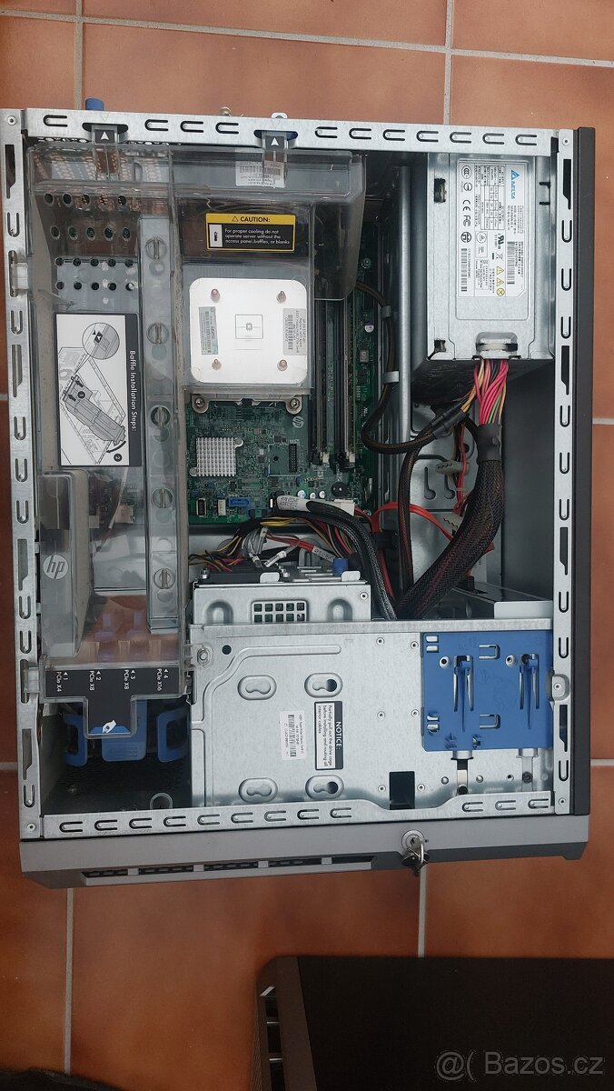 HP ML310e G8 - 2