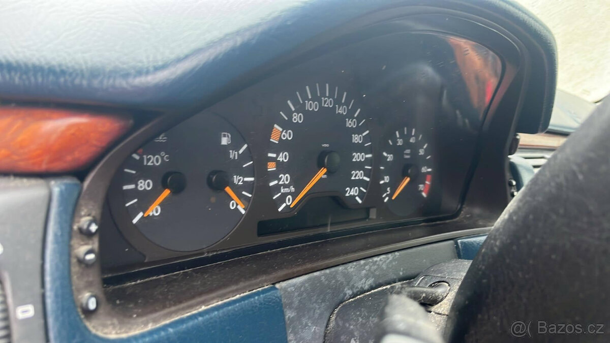 Mercedes Benz E 240 125kw W210 - 2