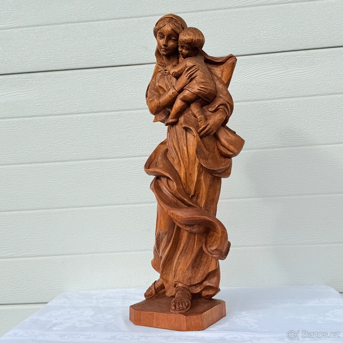 Velká dřevěná socha Panna Marie s Ježíškem řezba - 2