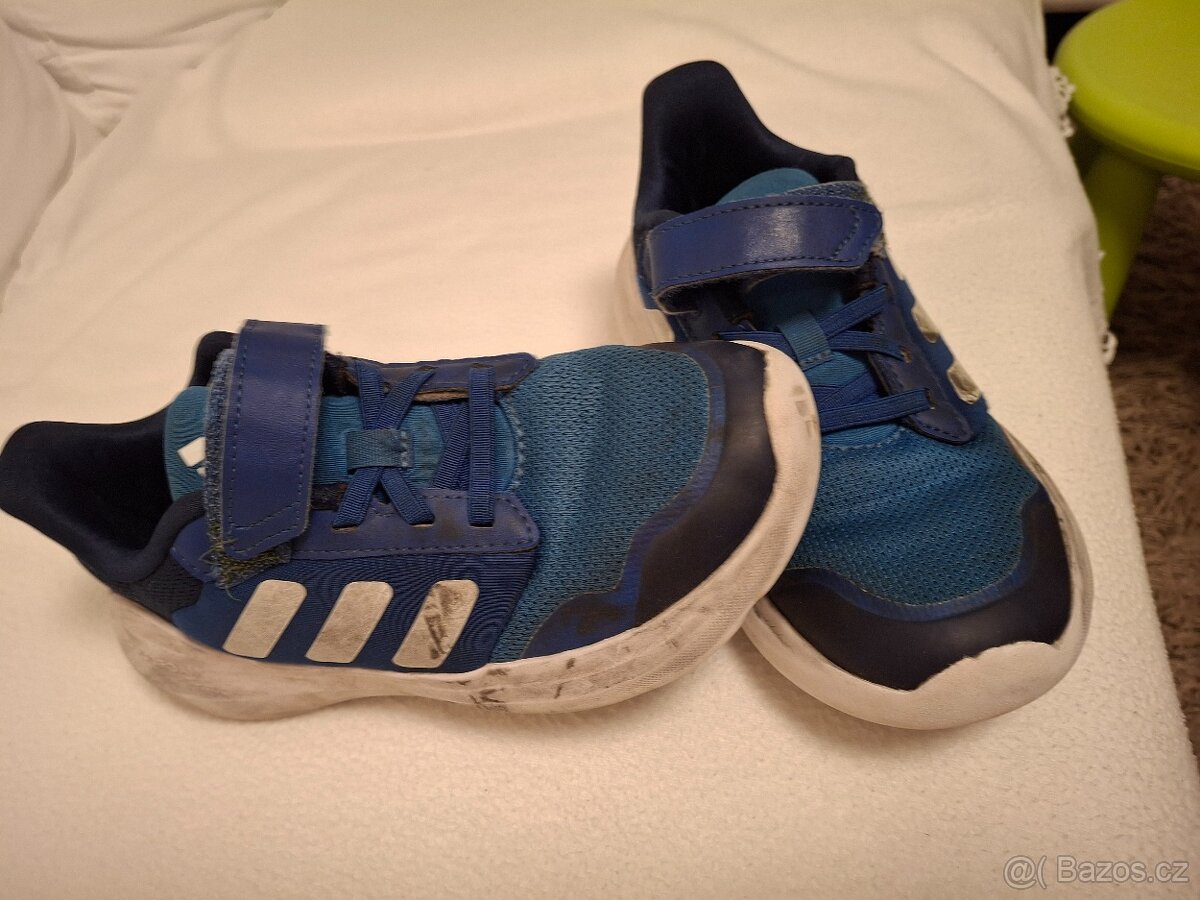 Chlapecká obuv sportovní - 2