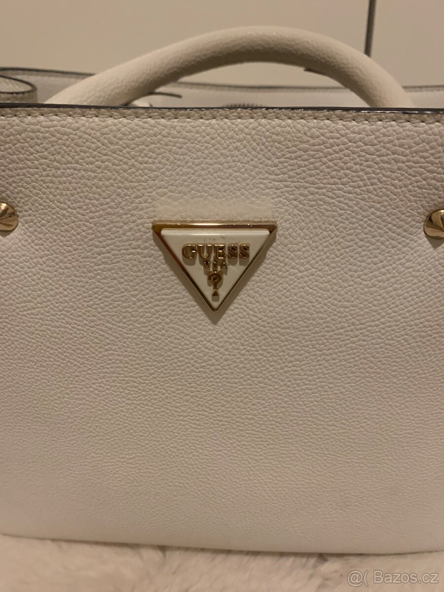 Bílá kabelka Guess - 2