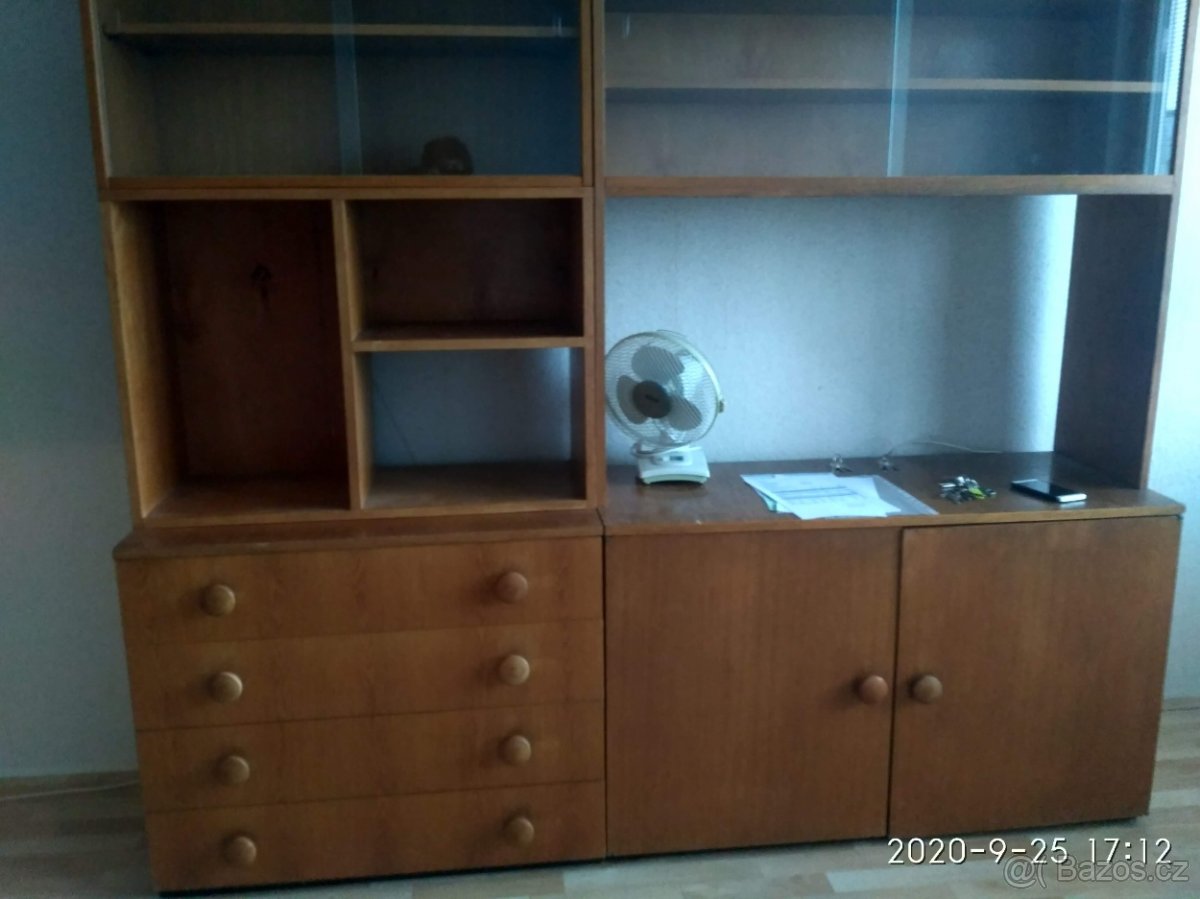 Obývací stěna - 2