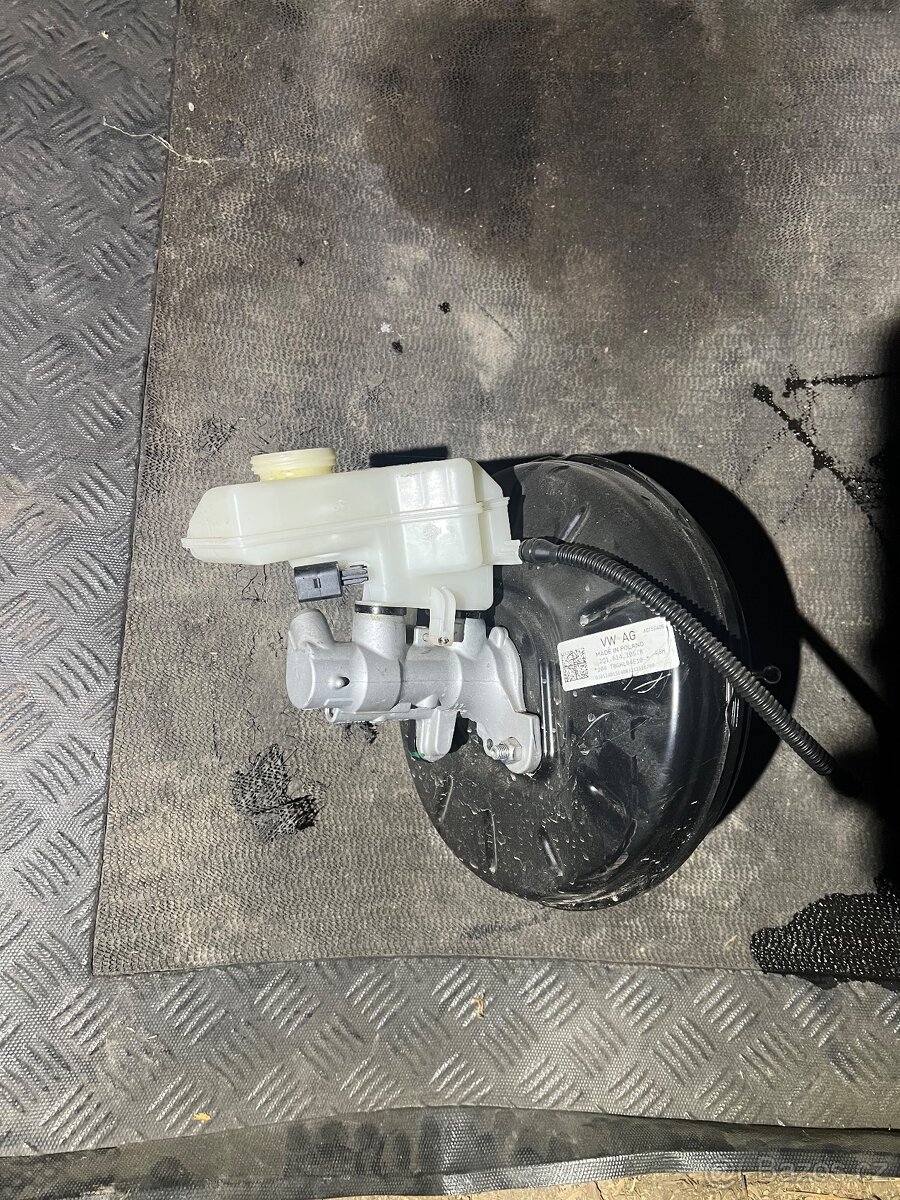 Škoda Scala/Kamiq posilovač brzd - 2