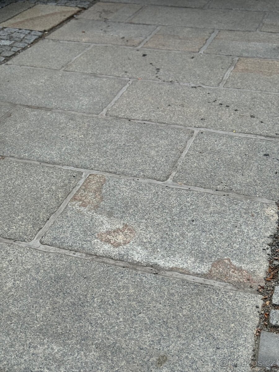 Kamenná dlažba - 2