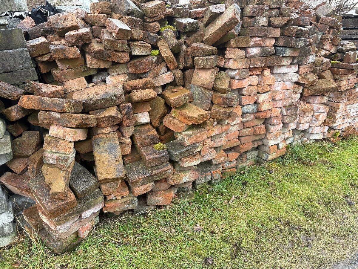 Pálené cihly a duté cihly - 2