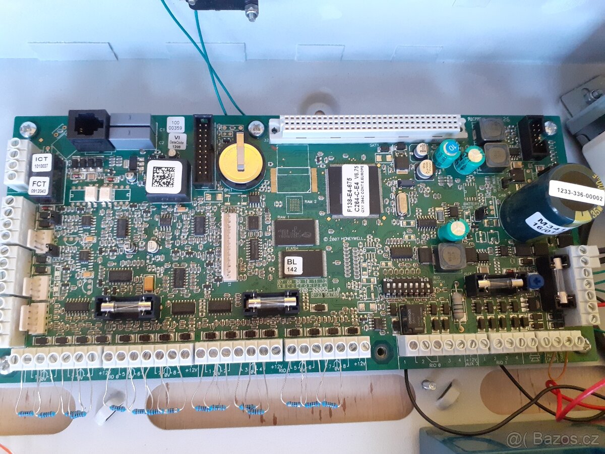 EZS Honeywell Galaxy 264 - 2