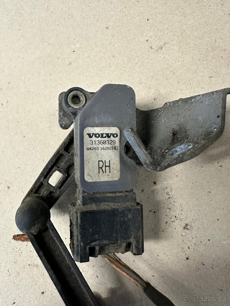 Čidlo výšku auta Volvo - 2