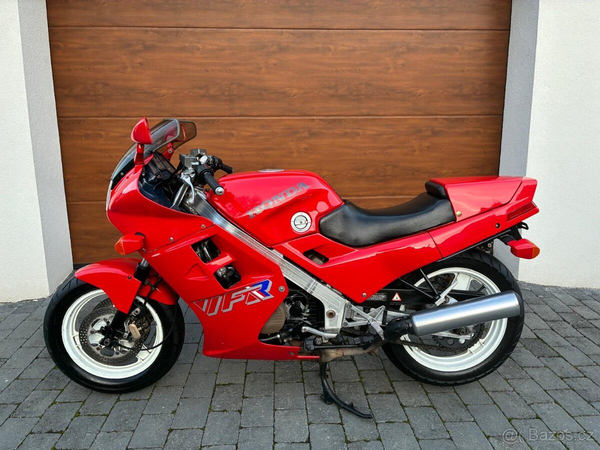 Honda Vfr700F 1986 - 2