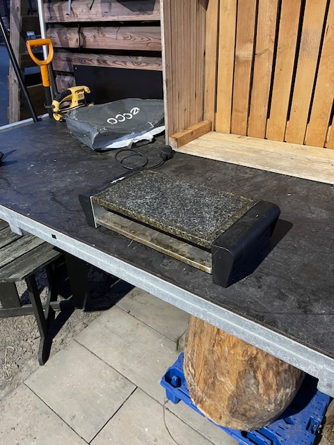 Prodám elektrický gril s žulovou deskou - 2