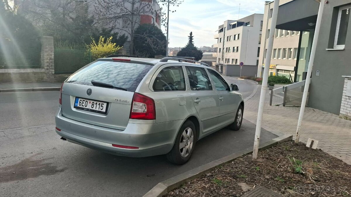 Škoda Octavia II - 2