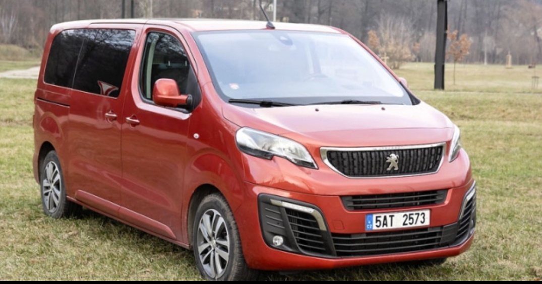 Peugeot Traveller - 2