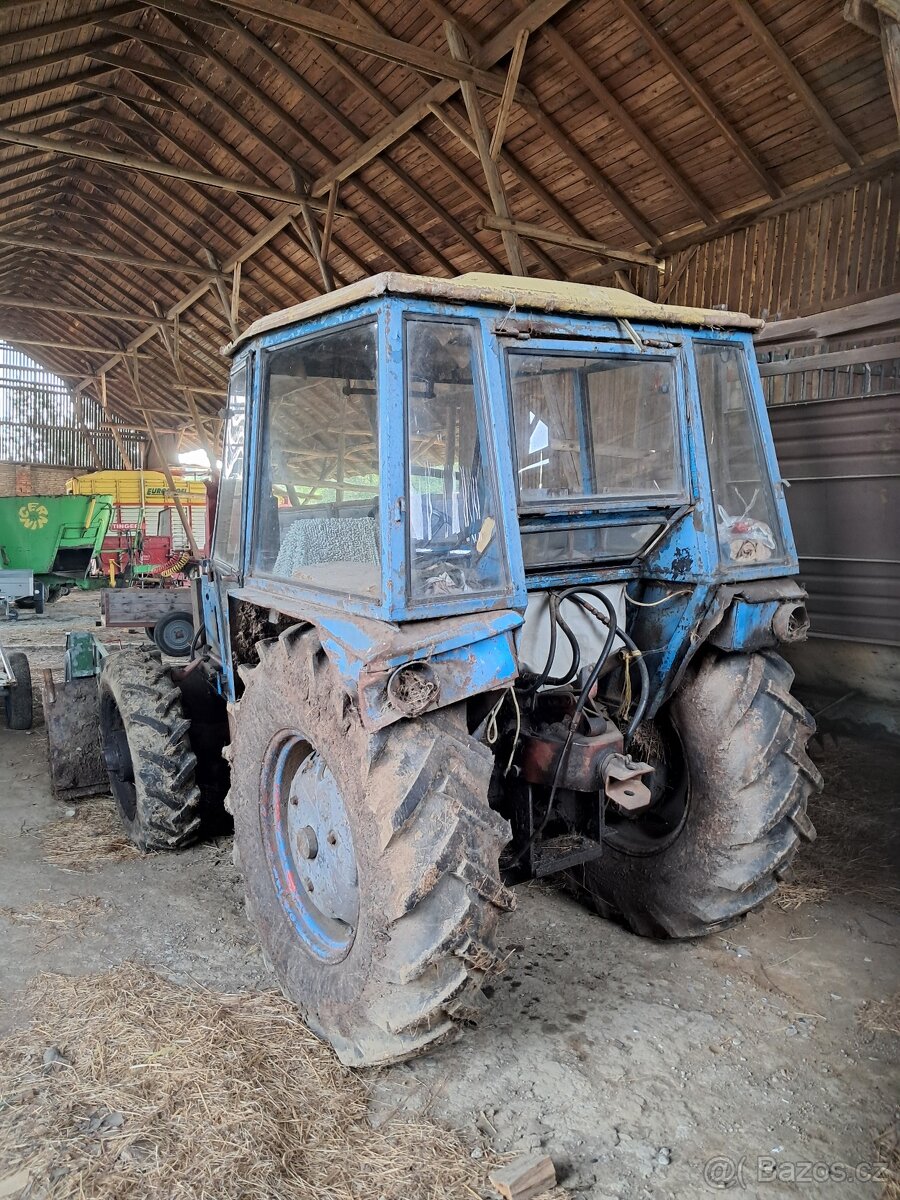 Traktor Zetor 6945 - 2