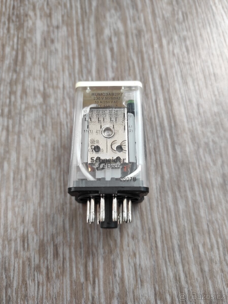 Relé - 2